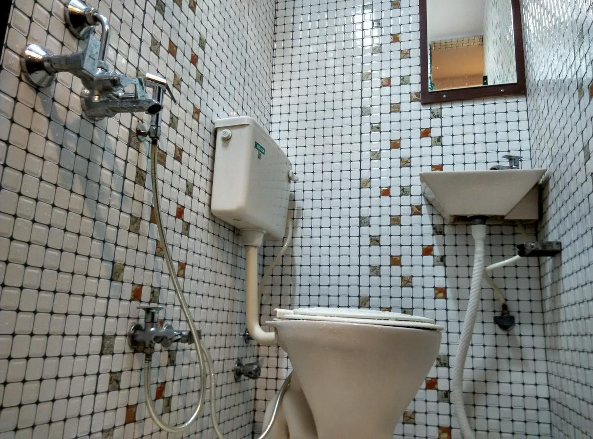 Hotel Silver Castle Βομβάη Εξωτερικό φωτογραφία