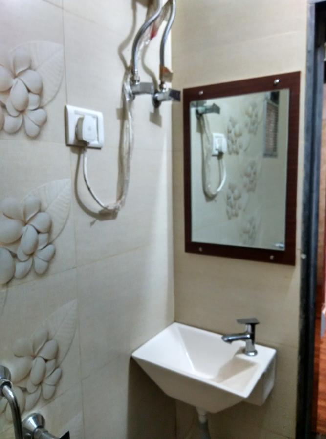 Hotel Silver Castle Βομβάη Εξωτερικό φωτογραφία
