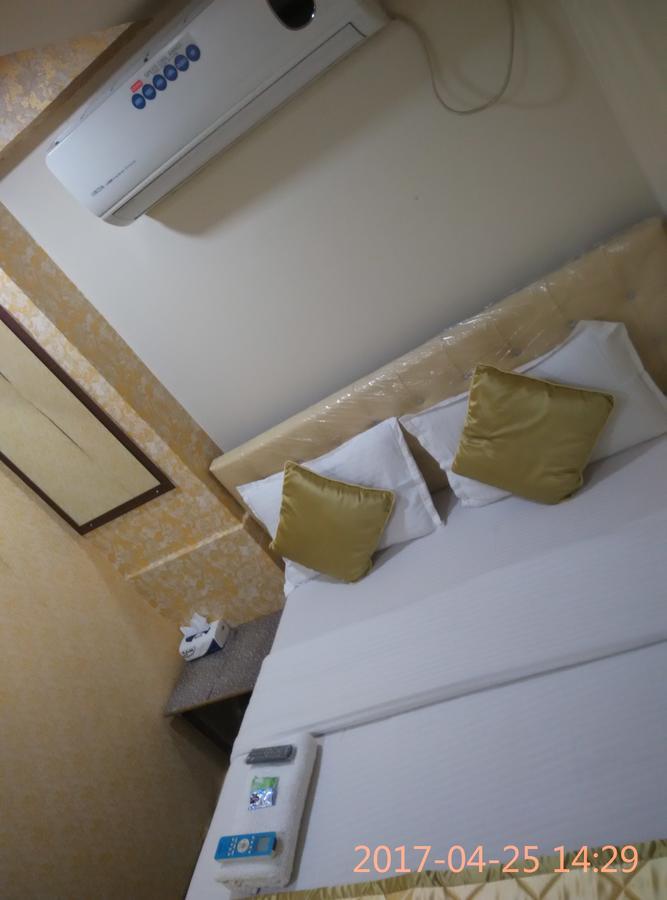 Hotel Silver Castle Βομβάη Εξωτερικό φωτογραφία