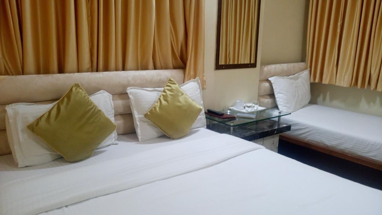 Hotel Silver Castle Βομβάη Εξωτερικό φωτογραφία